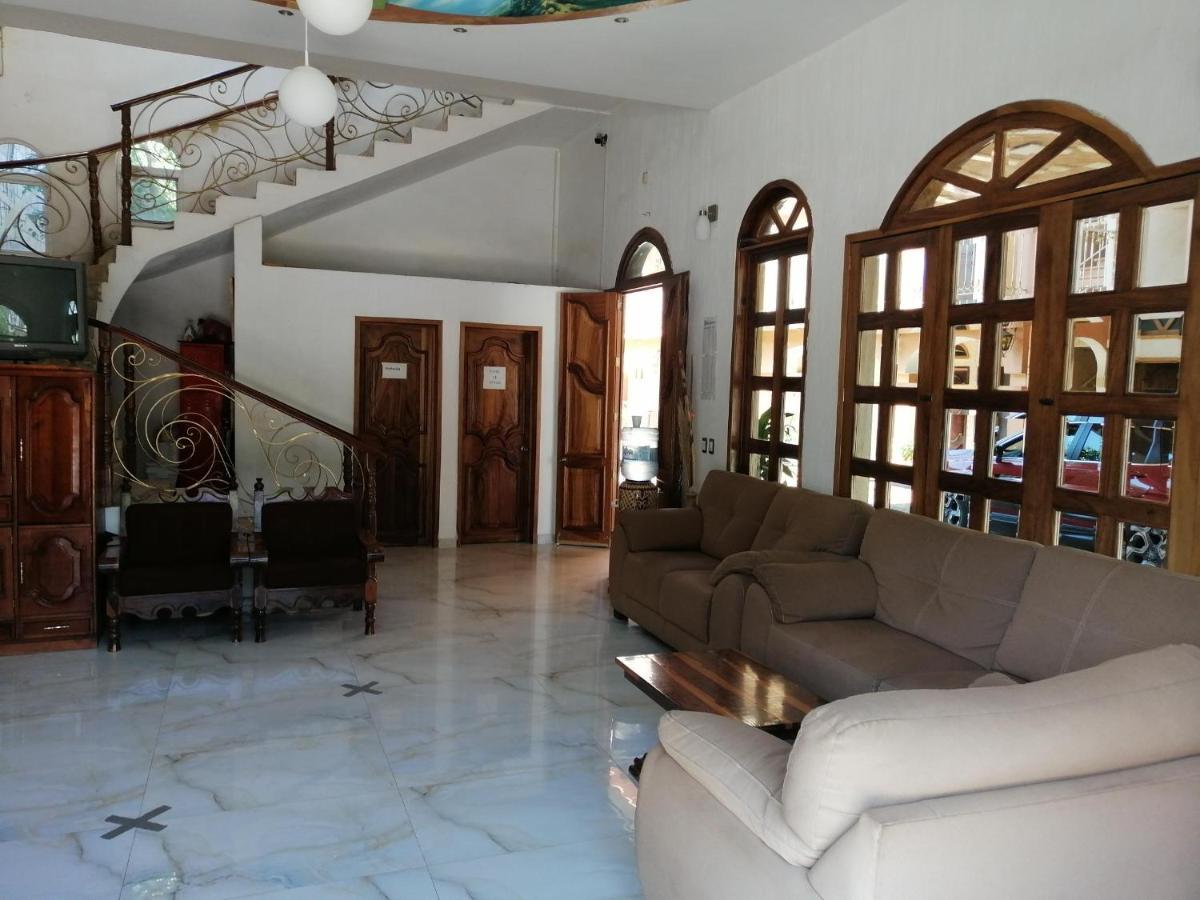 Hotel Providencia تالبا دي أليندي المظهر الخارجي الصورة